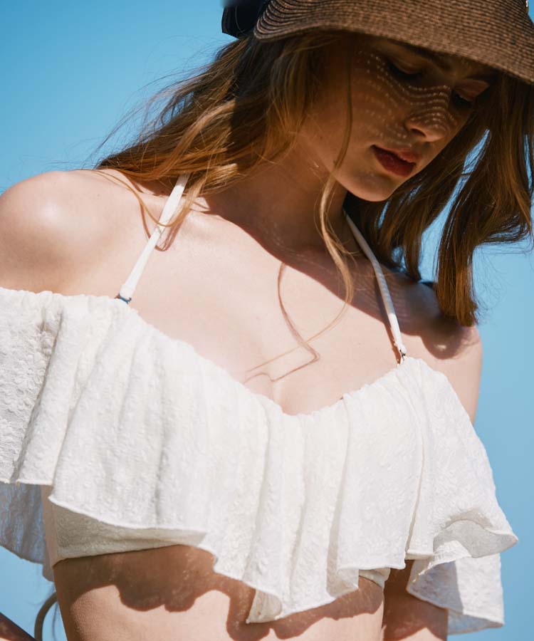 【2026年新作】軽い着け心地でしっかり盛れる【楽盛り水着】　フリルワイヤービキニ　9M・11L　【San-ai Resort（サンアイリゾート）】