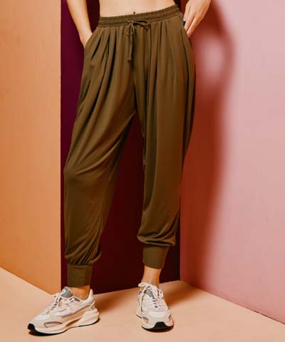 【2026年新作】【UPF50＋】【水陸両用】　タックパンツM・L　【Reir（レイール）】